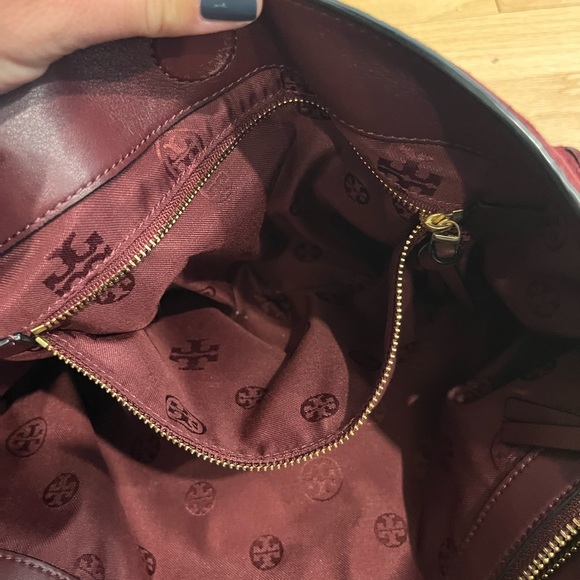 Tory Burch suede bag with gold chain straps - Picture 7 of 10